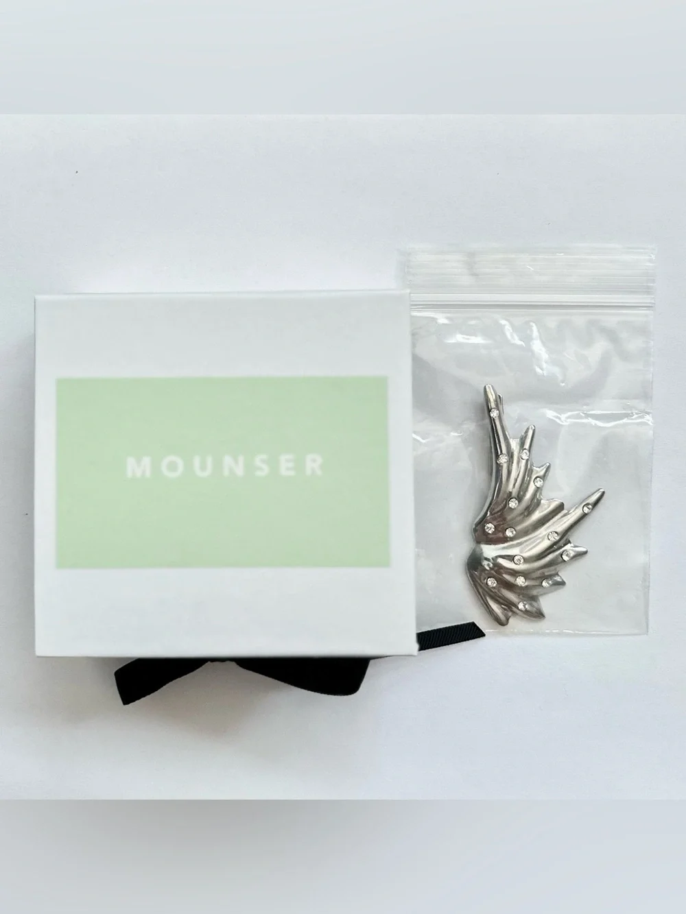 MOUNSER NY Silver Spill Rhinestone Crystal Barrette Hair Clip NWT